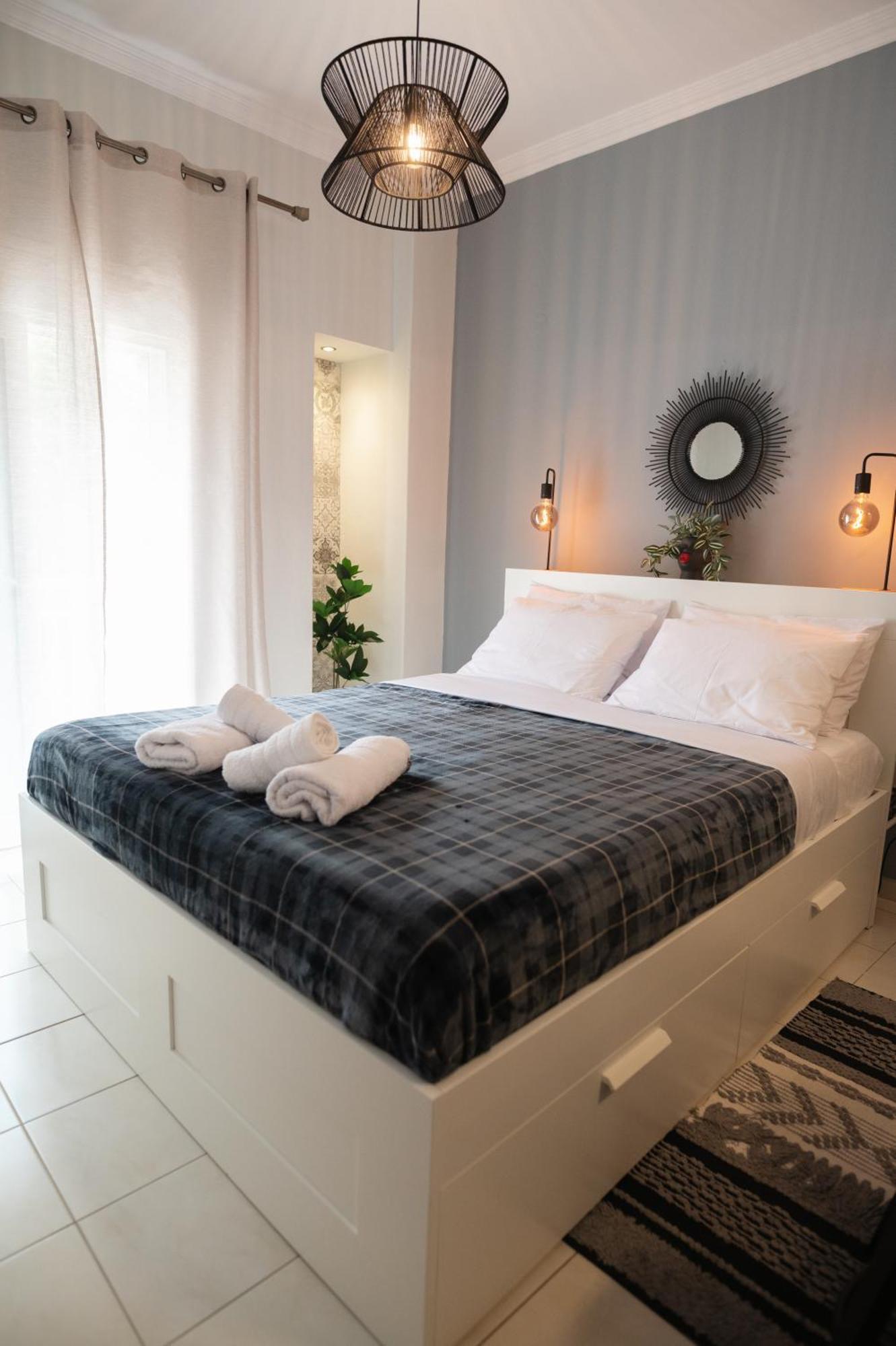 Sapphire Majesty Suite By Heaven'S Hall Luxury Suites Alexandroupoli Exterior photo